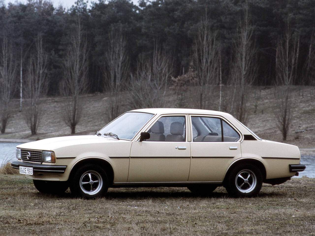 Opel Ascona II 2.0D (B) (1979-1981),  ajouté par bef00