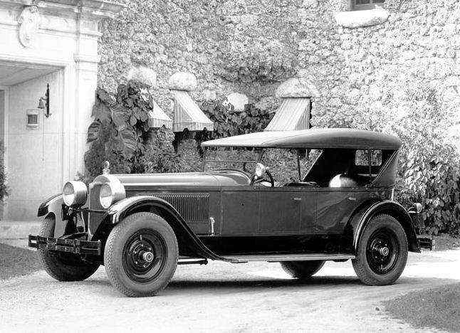 Packard Single Eight Type 236 (1926),  ajouté par bef00