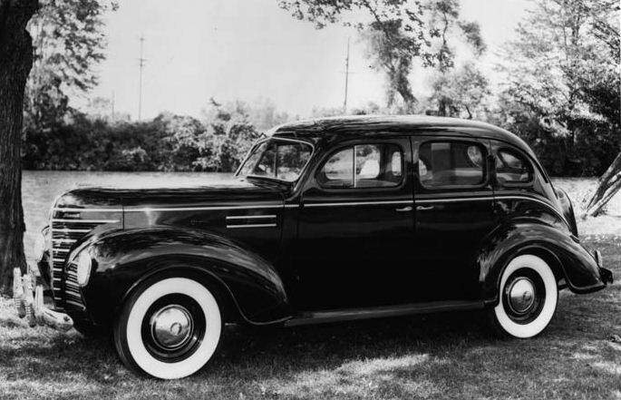 Plymouth P8 (1939),  ajouté par bef00