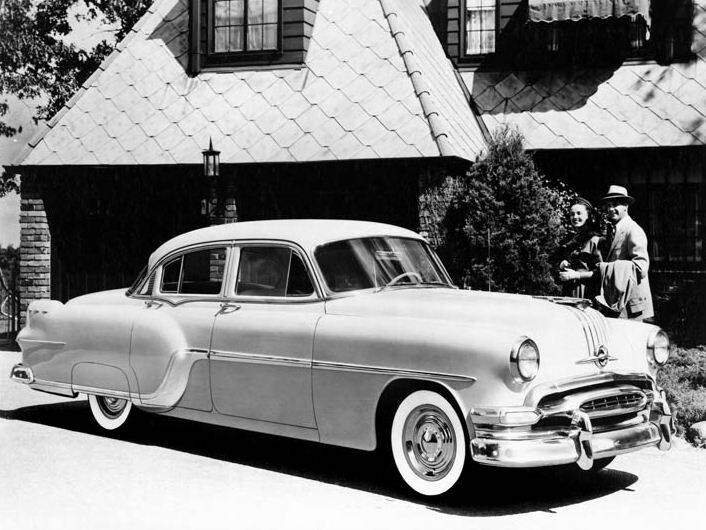 Pontiac Star Chief (1954),  ajouté par bef00