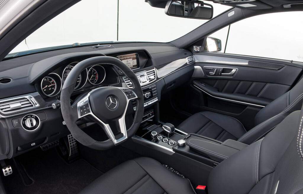 Mercedes-Benz E IV Estate 63 AMG S (S212) (2013-2016),  ajouté par fox58