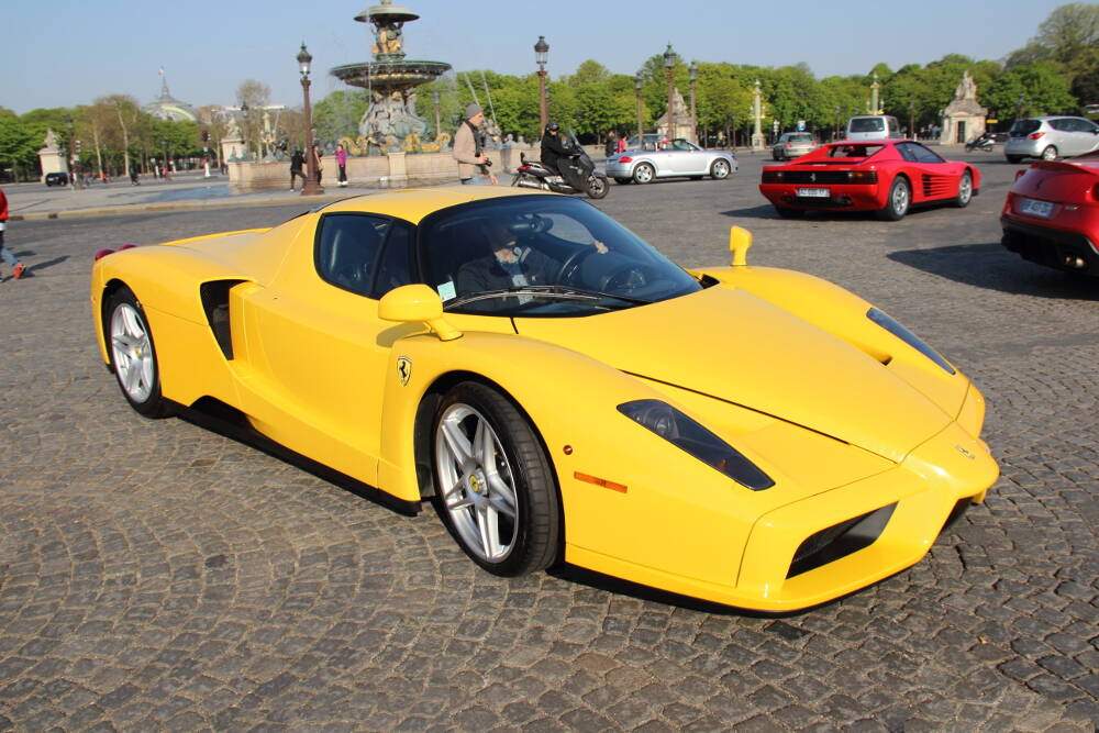 Ferrari Enzo (2002-2004),  ajouté par xxxxx