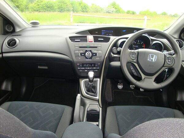 Honda Civic IX 1.6 i-DTEC 120 (2013-2017),  ajouté par fox58