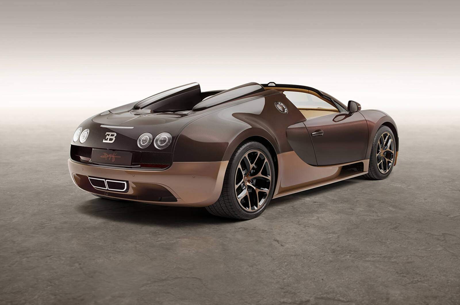 Bugatti EB 16.4 Veyron Grand Sport Vitesse « Rembrandt Bugatti » (2014),  ajouté par fox58