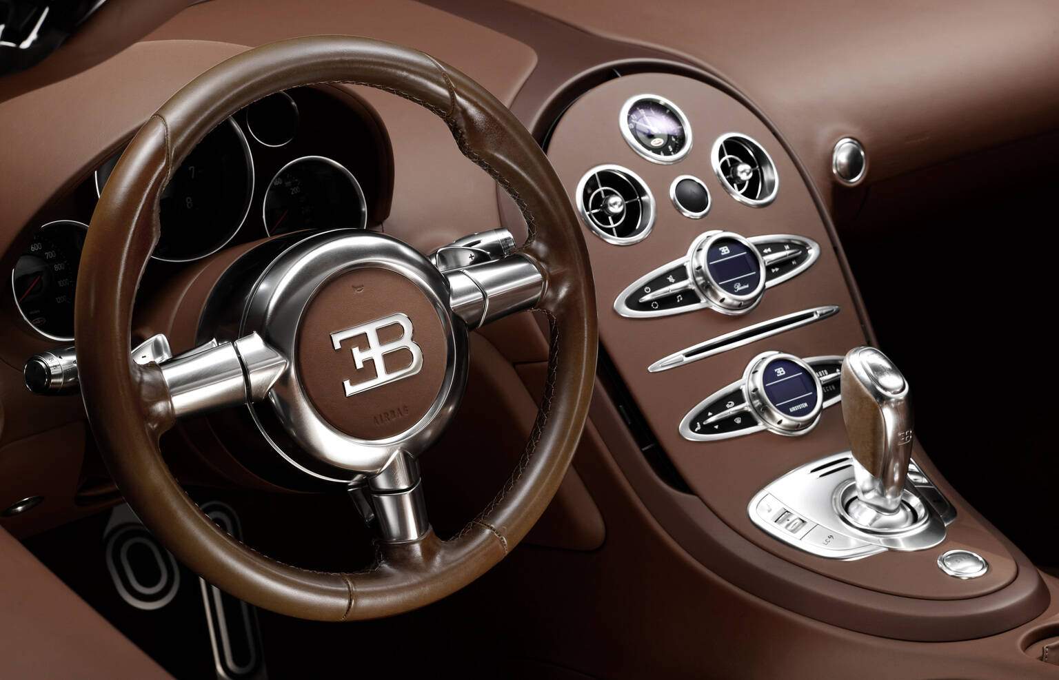 Bugatti EB 16.4 Veyron Grand Sport Vitesse « Ettore Bugatti » (2014),  ajouté par fox58