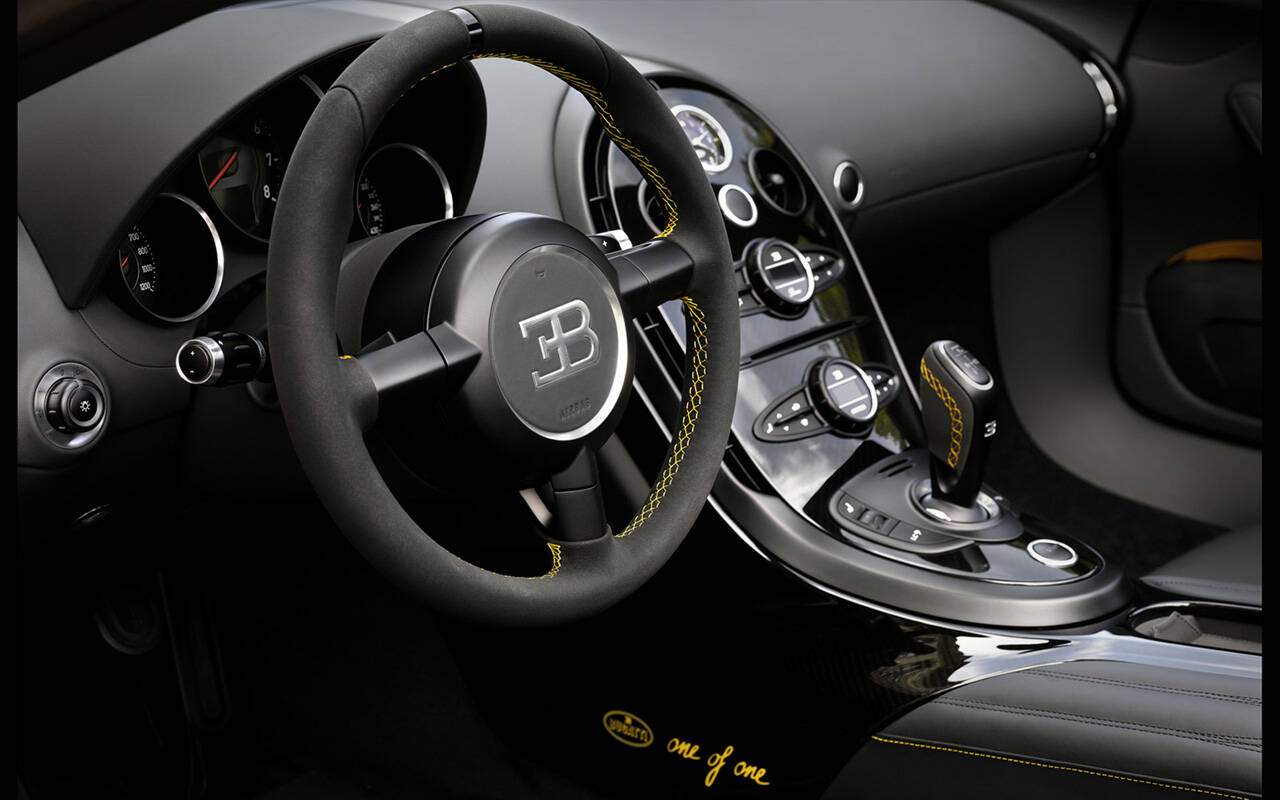 Bugatti EB 16.4 Veyron Grand Sport Vitesse « 1 of 1 » (2014),  ajouté par fox58