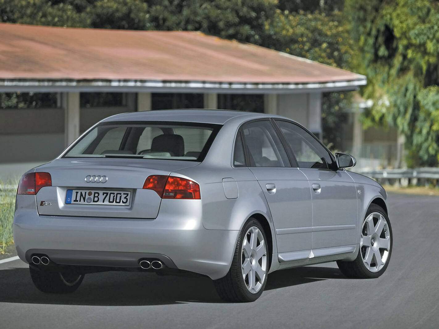 Audi S4 III (B7) (2004-2008),  ajouté par fox58