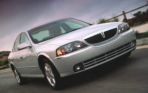 Lincoln LS 4.0 V8 (2002-2006),  ajouté par fox58