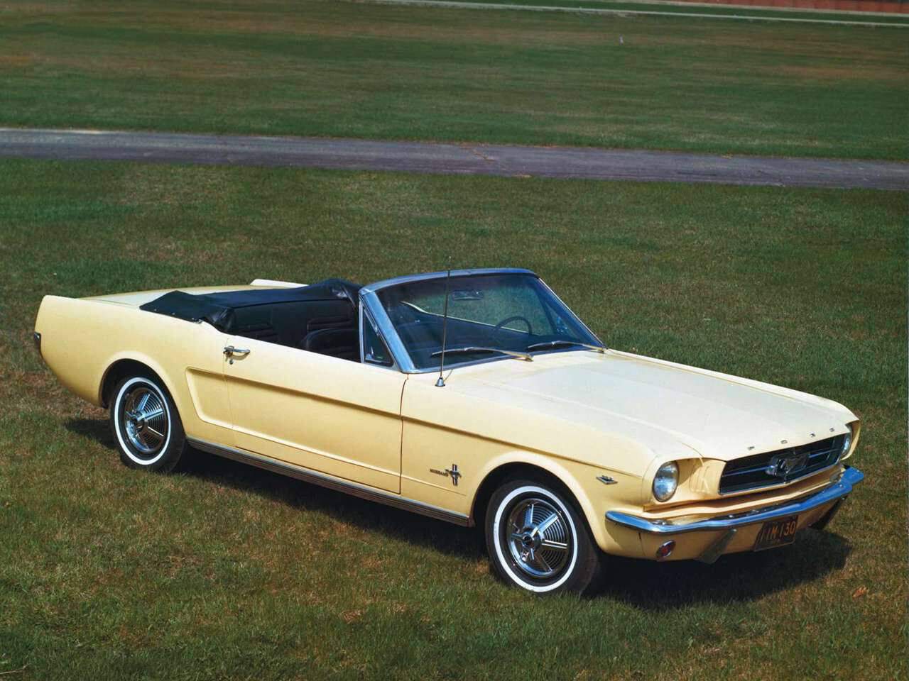 Ford Mustang Convertible 289ci 200 (1965-1966),  ajouté par fox58