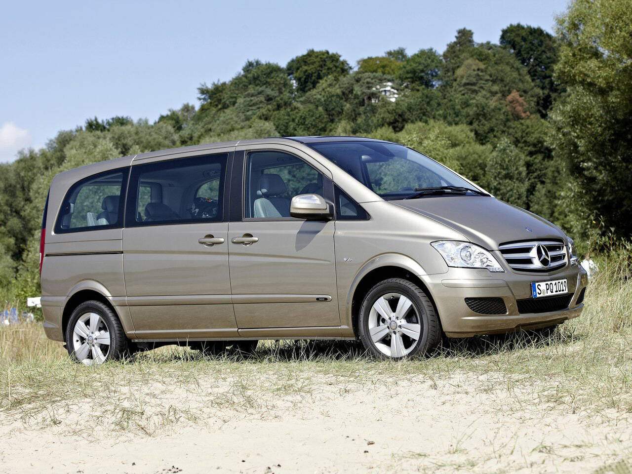 Mercedes-Benz Viano Long 2.0 CDI (V639) (2010),  ajouté par fox58