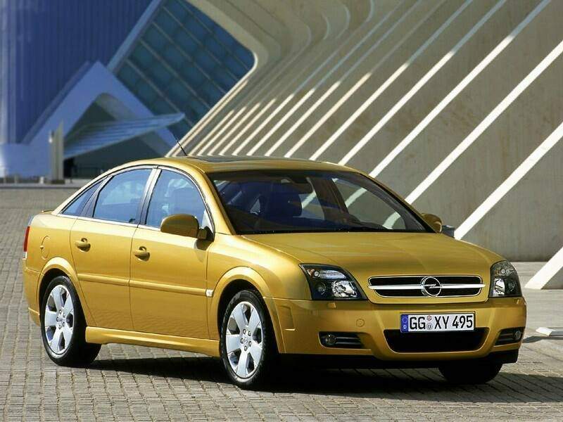 Opel Vectra III 3.2 V6 (C) (2002-2004),  ajouté par fox58