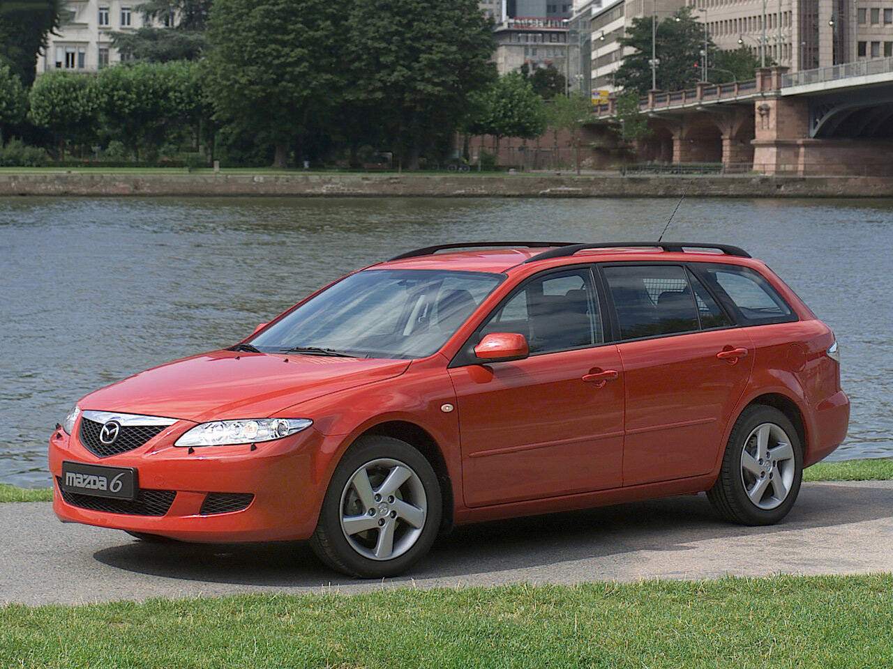 Mazda 6 Sport Wagon 2.0 MZR-CD 120 (GY) (2002-2005),  ajouté par fox58