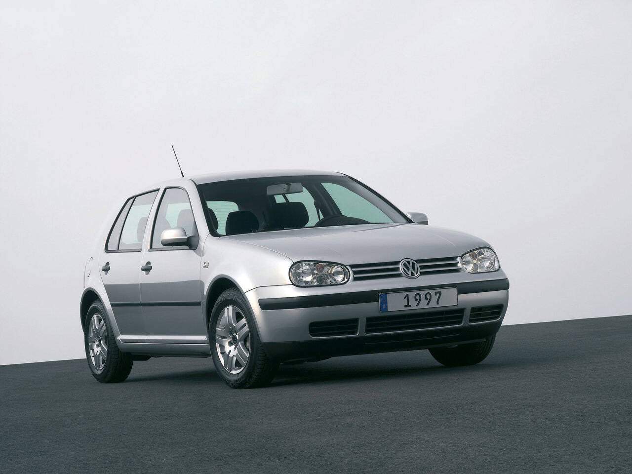 Volkswagen Golf IV 1.6i (1998-2003),  ajouté par fox58