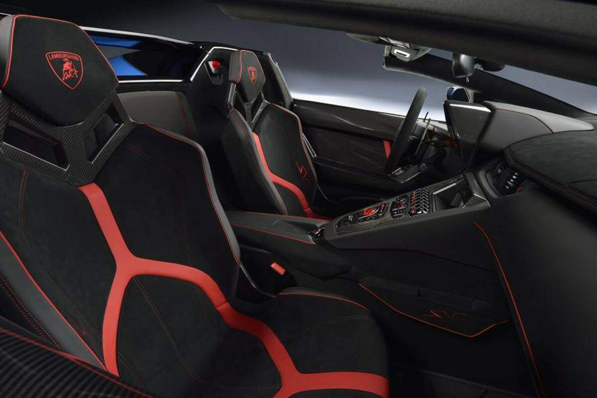 Lamborghini Aventador LP750-4 Superveloce Roadster (2015-2017),  ajouté par Raptor