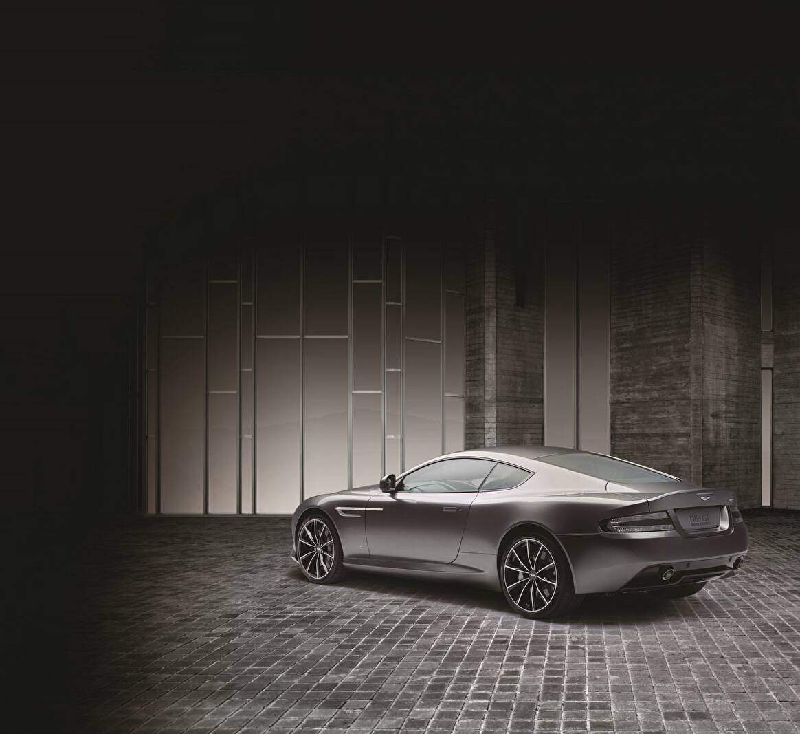 Aston Martin DB9 II GT « Bond Edition » (2015),  ajouté par Raptor
