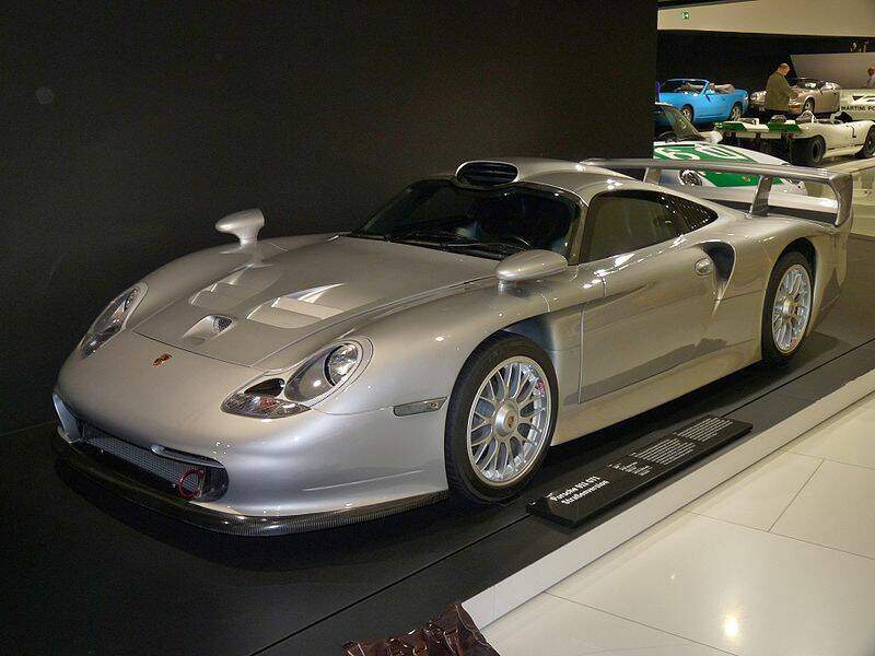 Porsche_911_GT1_Straszenversion_1996_1998-7384.jpg?mtime=1441533828