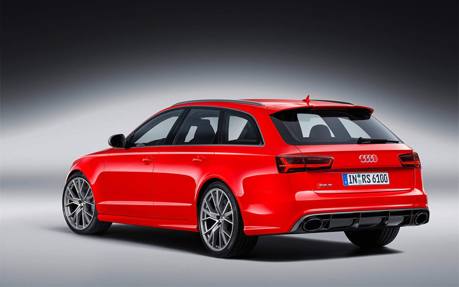 Audi RS6 IV Avant Performance (C7) (2015-2018),  ajouté par fox58