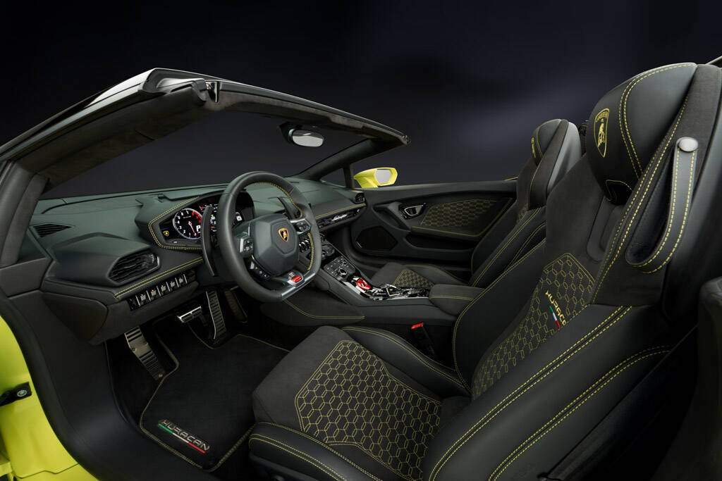 Lamborghini Huracán RWD Spyder (2017),  ajouté par fox58