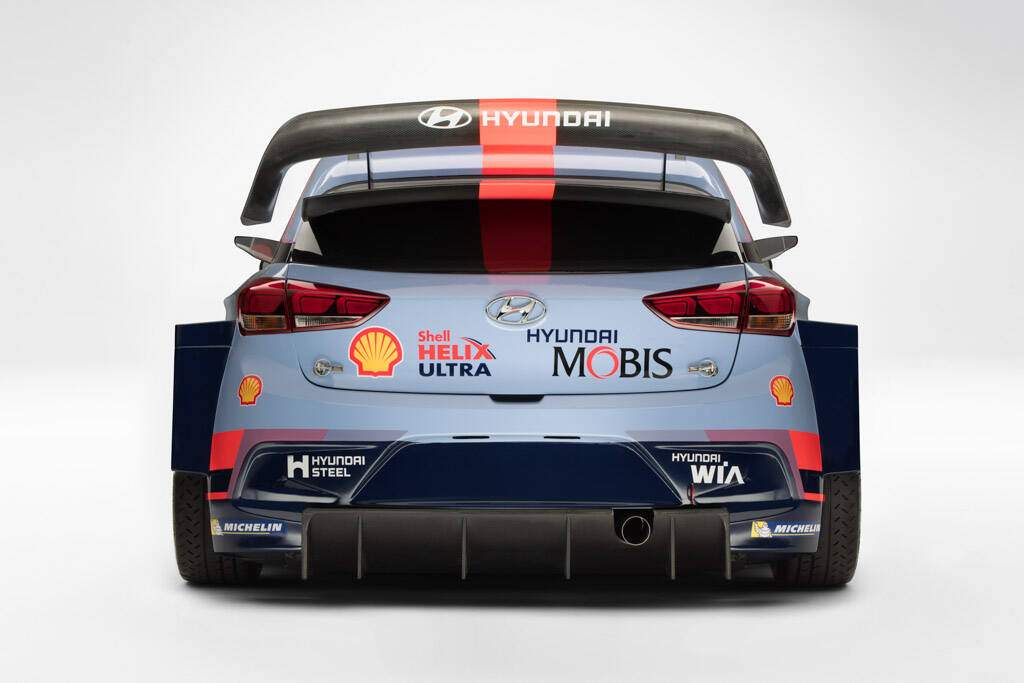 Hyundai i20 Coupé WRC (2017),  ajouté par fox58