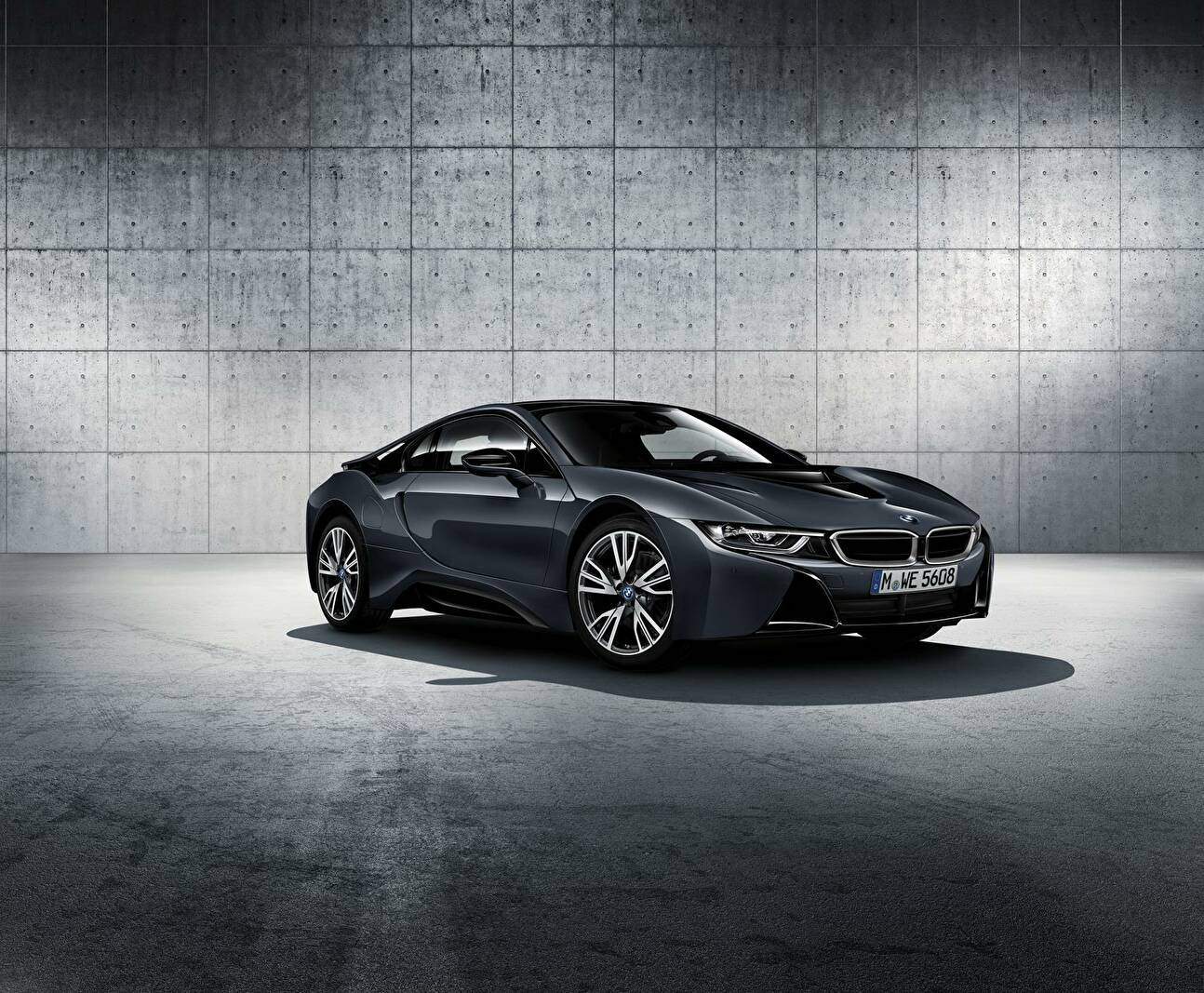 BMW i8 (I16) « Protonic Dark Silver Edition » (2016-2017),  ajouté par fox58