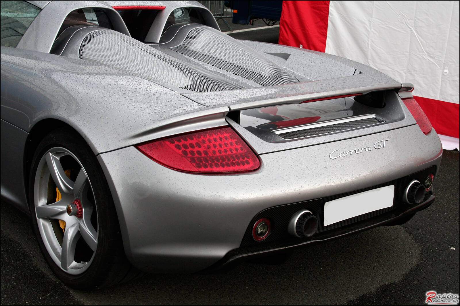 Porsche Carrera GT (2003-2006),  ajouté par Raptor