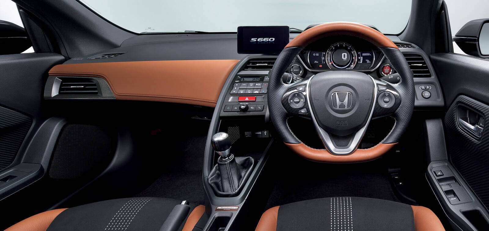 Honda S660 « Bruno Leather Edition » (2017),  ajouté par fox58
