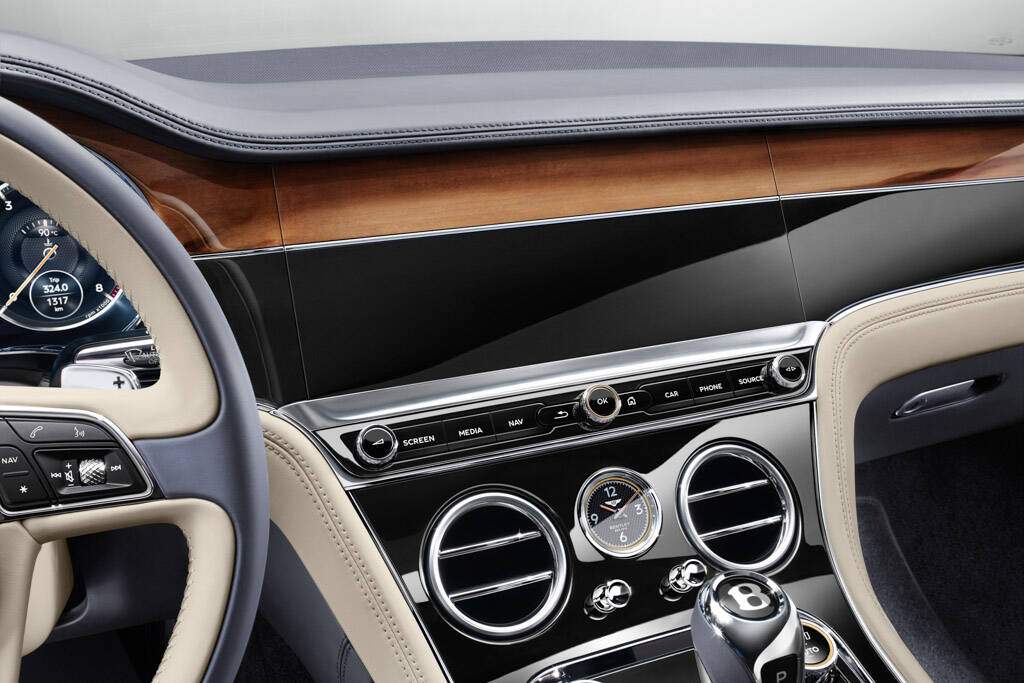 Bentley Continental GT III (2018),  ajouté par fox58