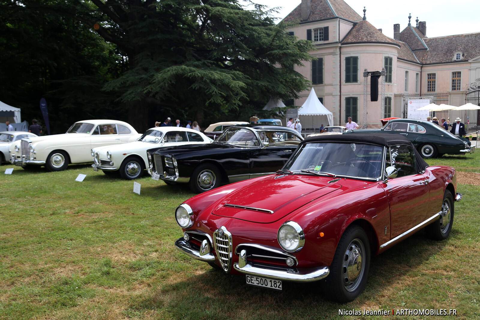Alfa Romeo Giulia Spider 1600 (1963-1965),  ajouté par fox58