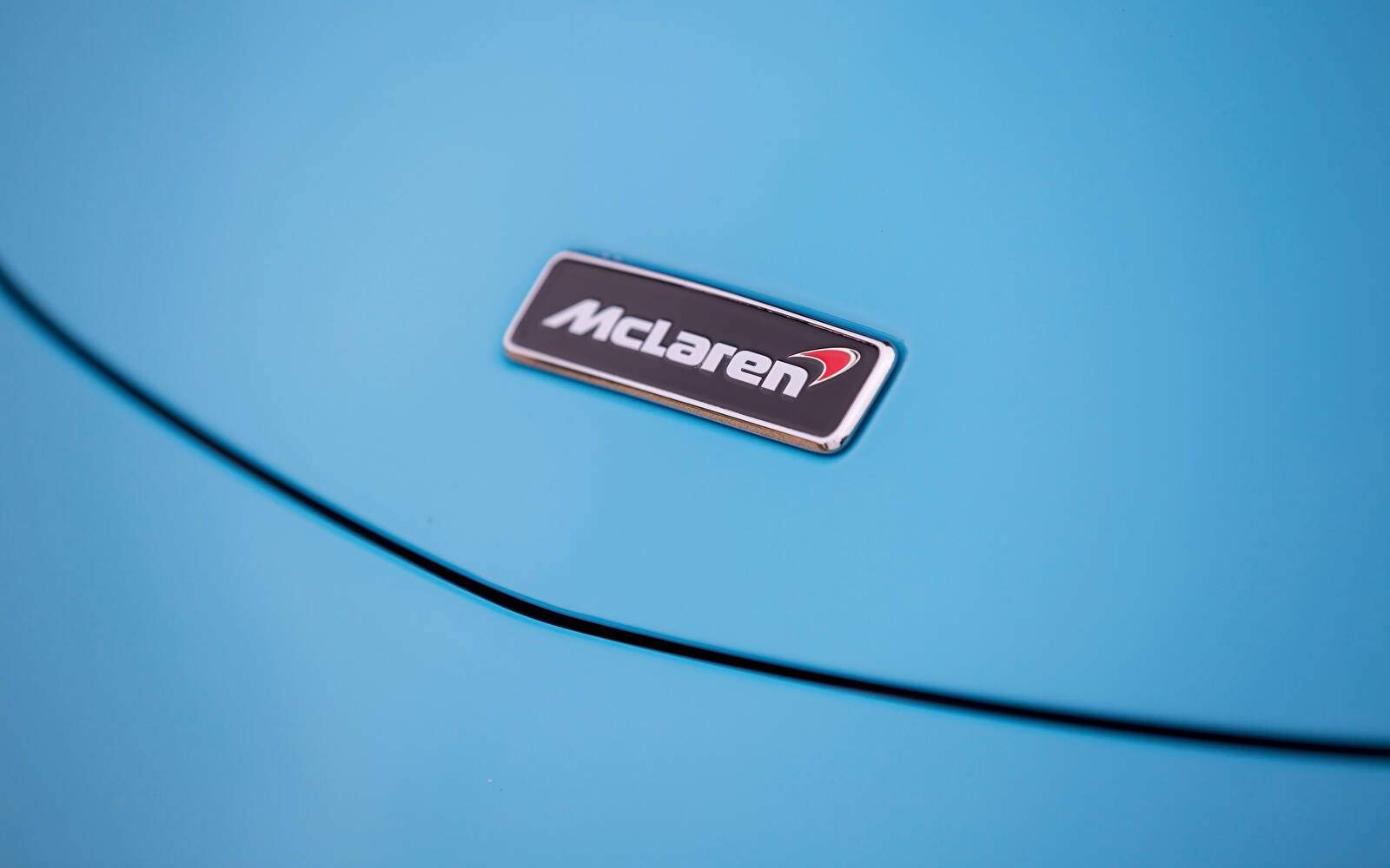 McLaren 570S Spider (2017),  ajouté par fox58