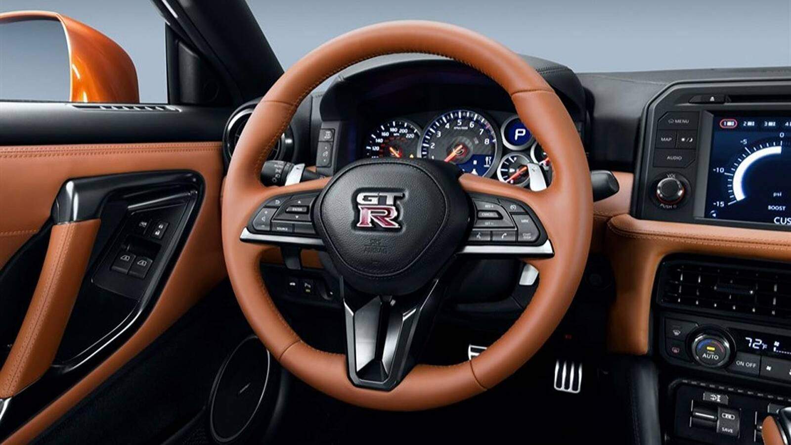 Nissan GT-R (R35) « B.R.M. » (2017),  ajouté par fox58