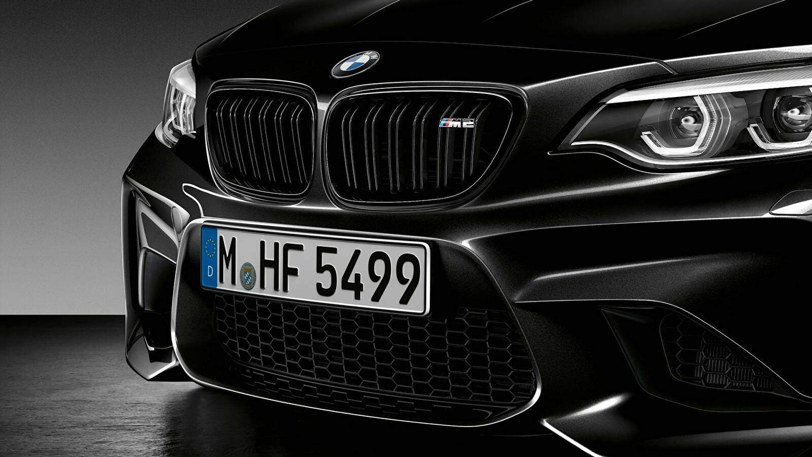 BMW M2 Coupé (F87) « Black Shadow Edition » (2018),  ajouté par fox58