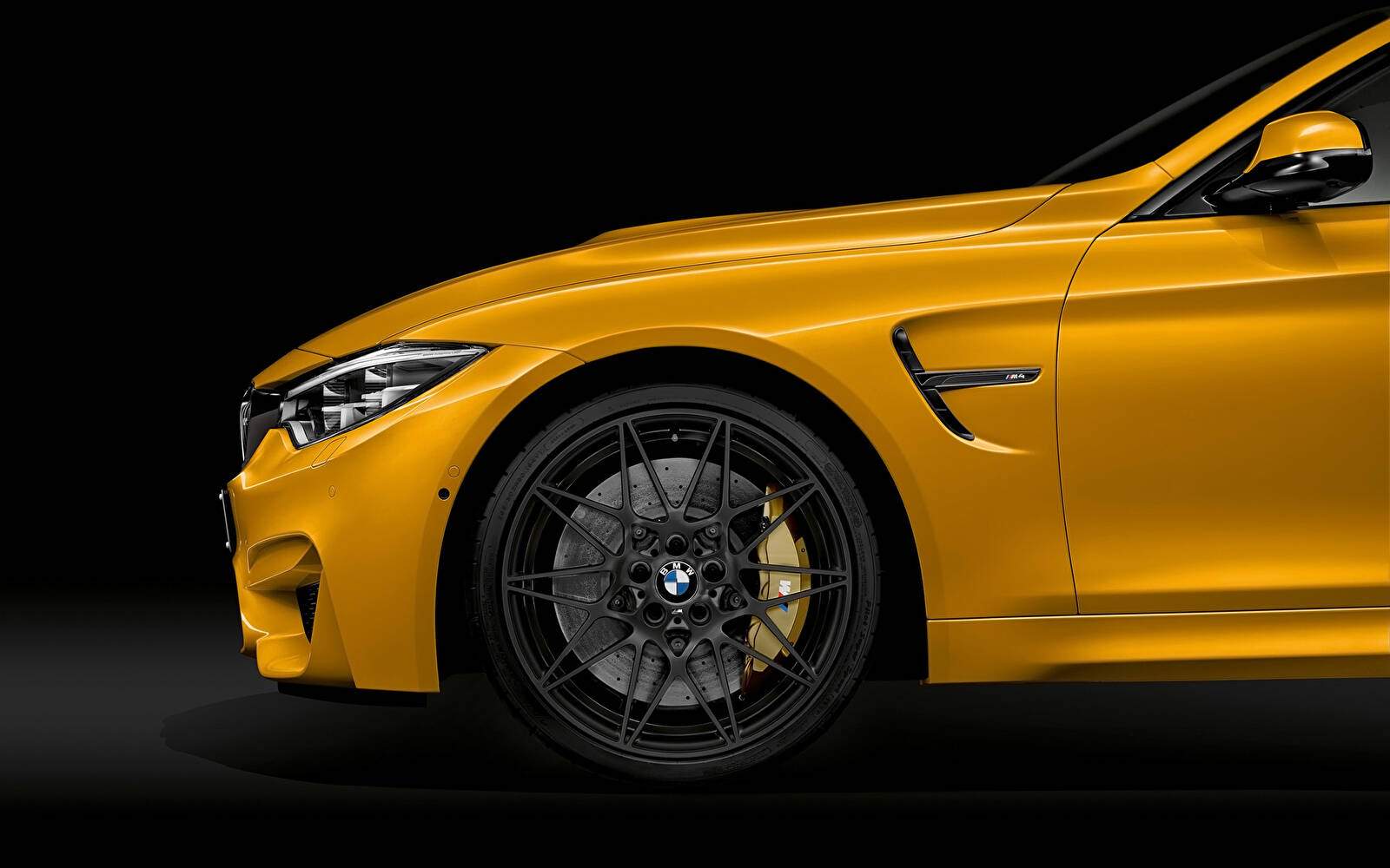 BMW M4 Cabriolet Compétition (F83) « 30 Jahre » (2018),  ajouté par fox58