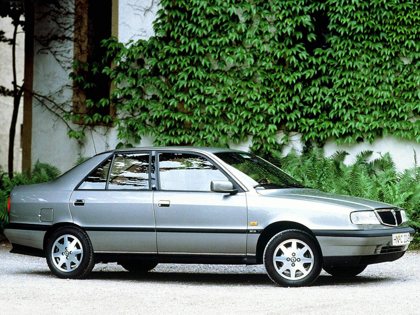Lancia Dedra 1.8 ie 16V (835) (1996-1997),  ajouté par fox58