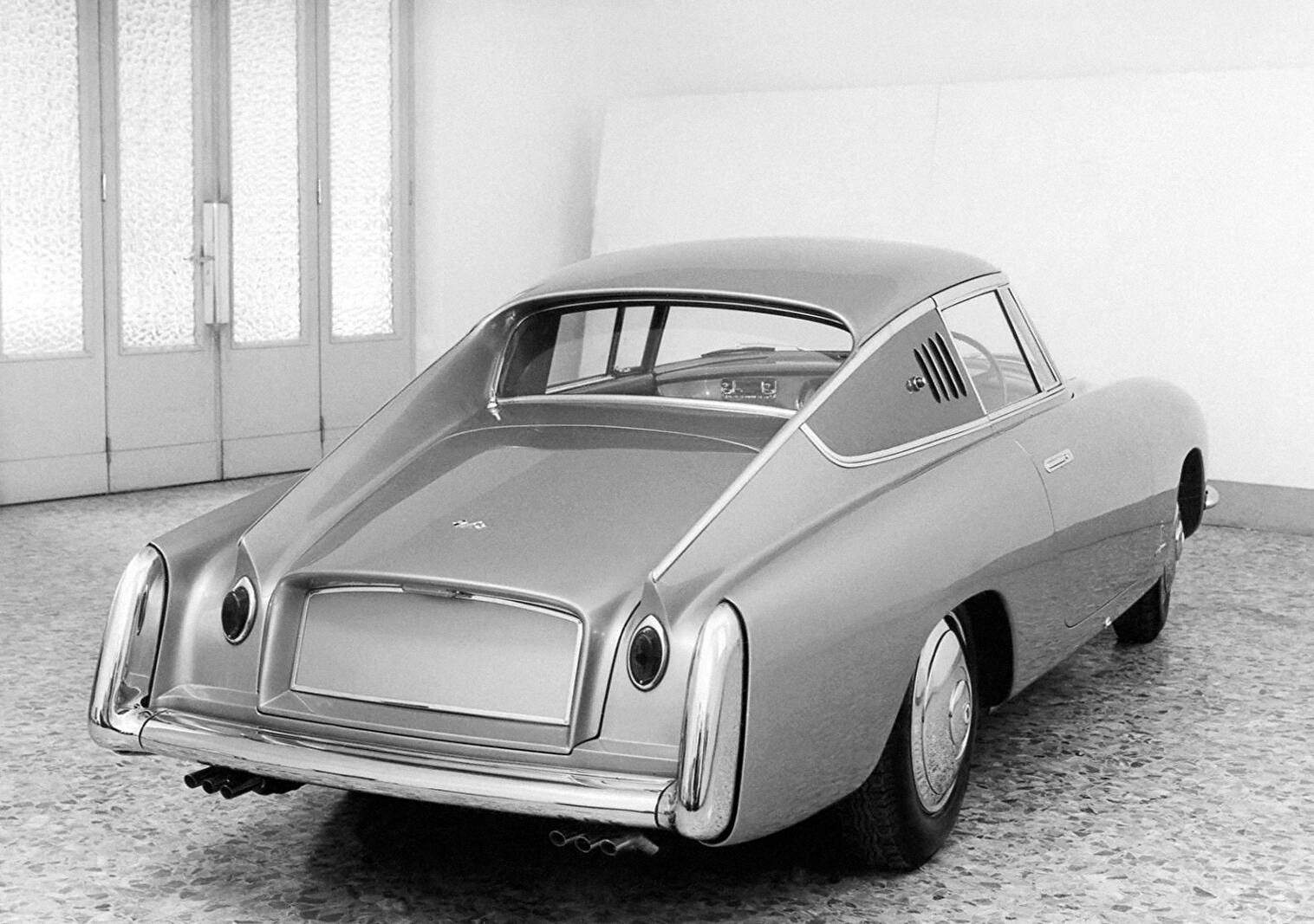 Lancia Aurelia PF200 Coupé (B52) (1954),  ajouté par fox58