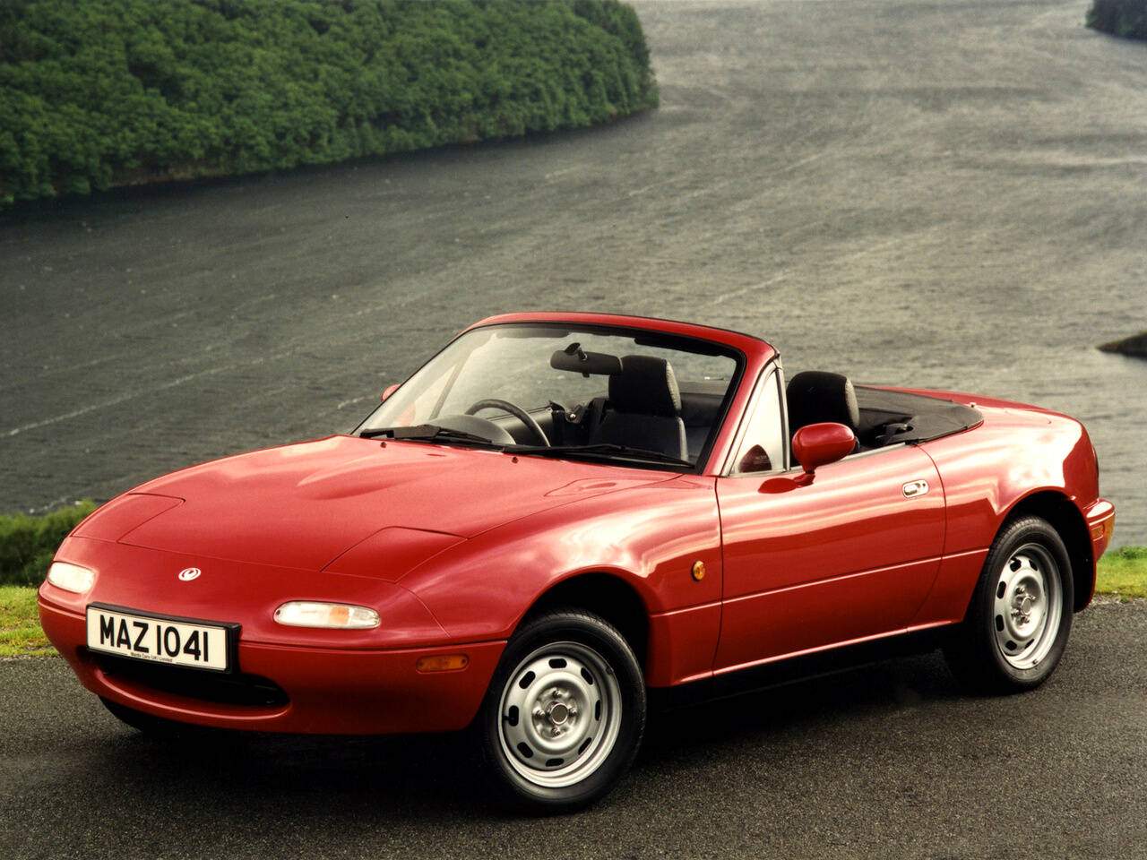 Mazda MX-5 1.6 115 (NA) (1990-1993),  ajouté par fox58