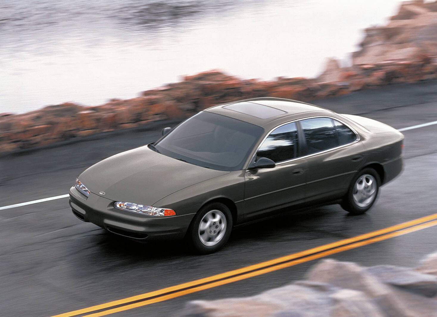Oldsmobile Intrigue 3.8 V6 (1998-1999),  ajouté par fox58