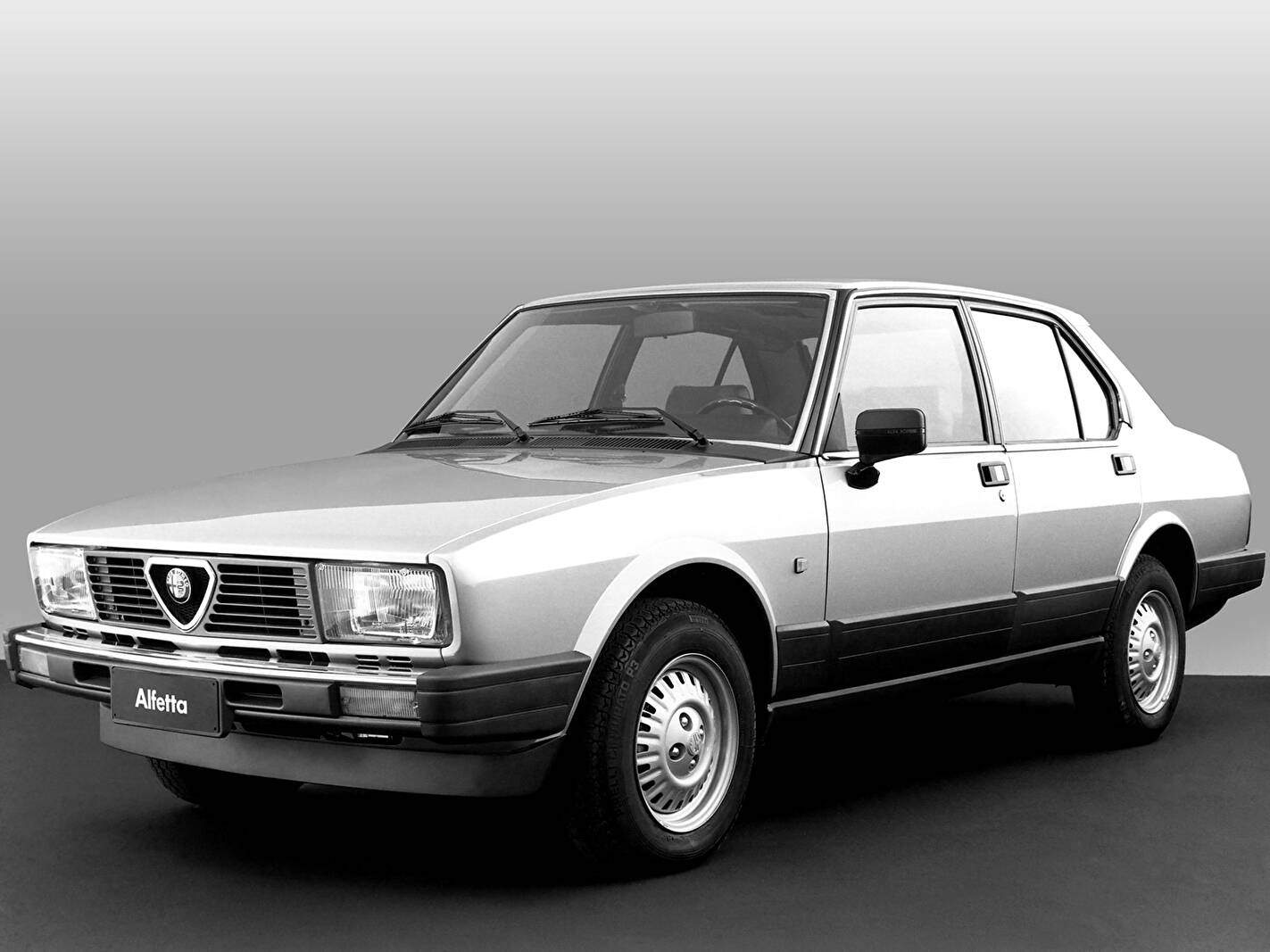 Alfa Romeo Alfetta 2.4 Turbo Diesel (116) (1983-1984),  ajouté par fox58