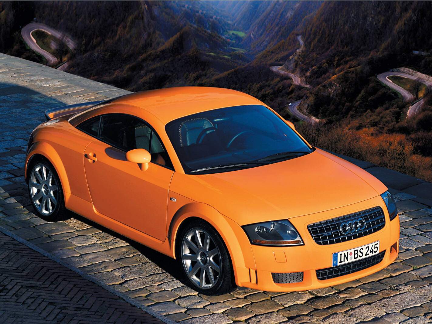 Audi TT 3.2 Quattro (8N) (2003-2006),  ajouté par fox58