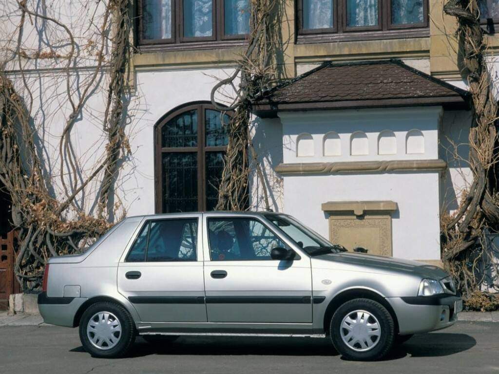 Dacia Solenza 1.4 MPI 75 (2003-2005),  ajouté par fox58