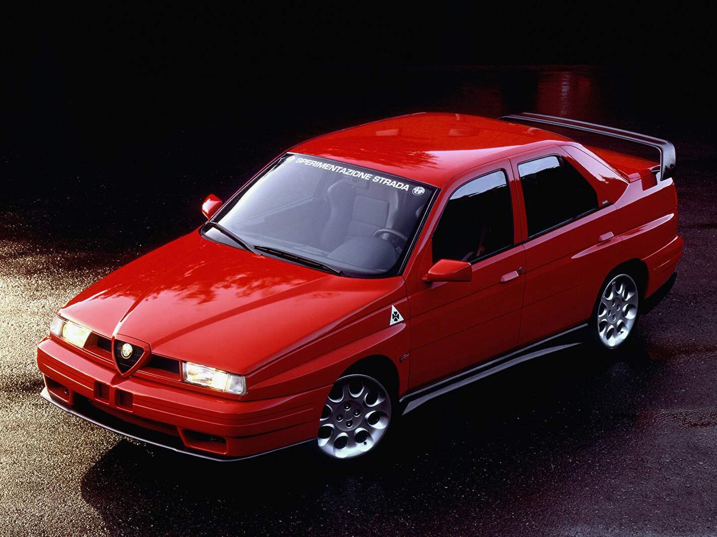 Alfa Romeo 155 TI.Z Sperimentazione Strada (1993),  ajouté par fox58