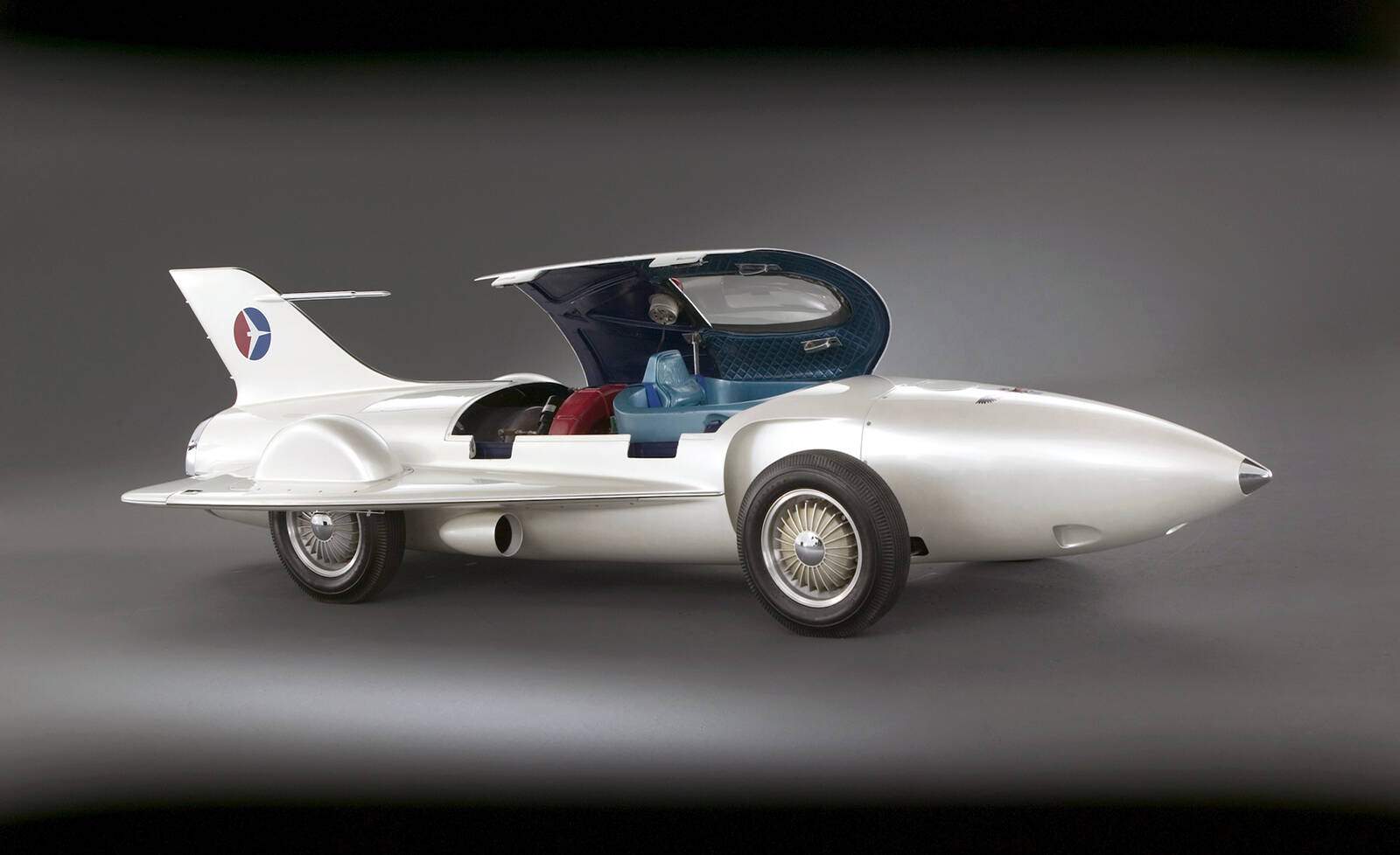 GM Firebird I Concept Car (1953),  ajouté par fox58