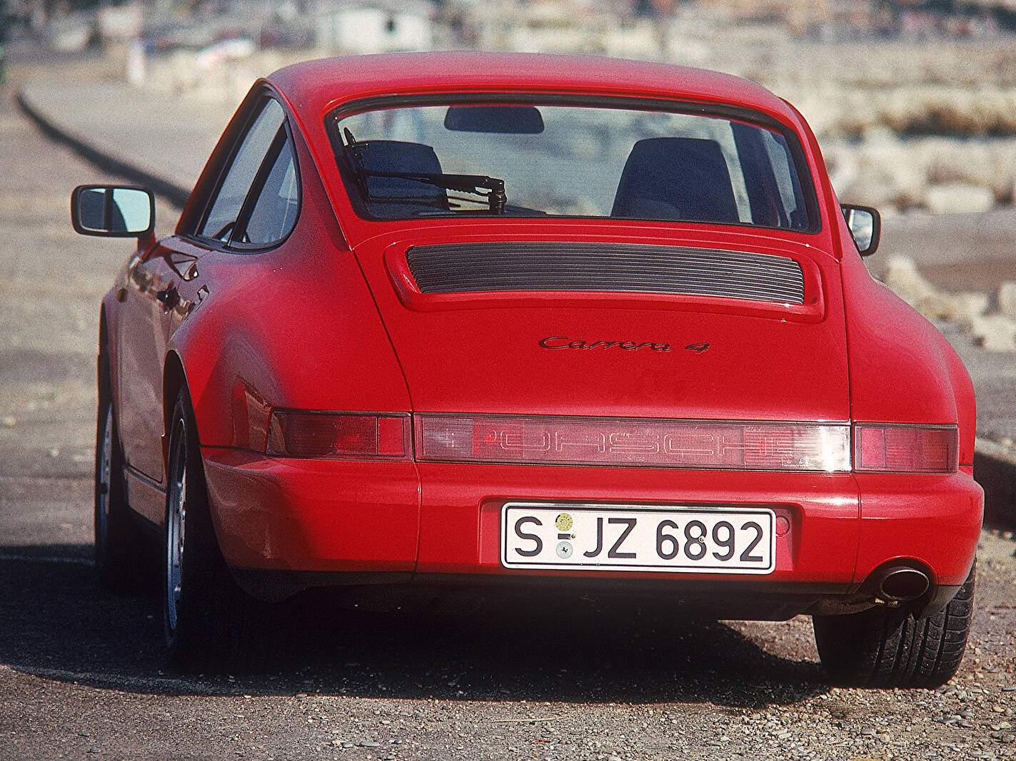 Porsche 911 Carrera 4 (964) (1989-1994),  ajouté par fox58