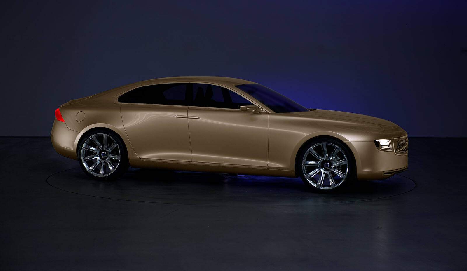 Volvo Universe Concept (2011),  ajouté par fox58