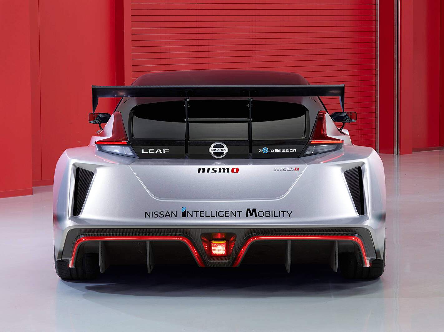 Nissan Leaf Nismo RC (2019),  ajouté par fox58