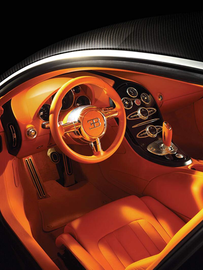 Bugatti EB 16.4 Veyron « Sang Noir » (2008),  ajouté par fox58