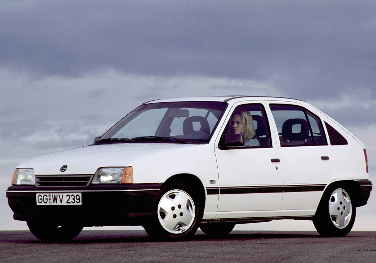 Opel Kadett V 1.6S (E) (1987-1991),  ajouté par fox58