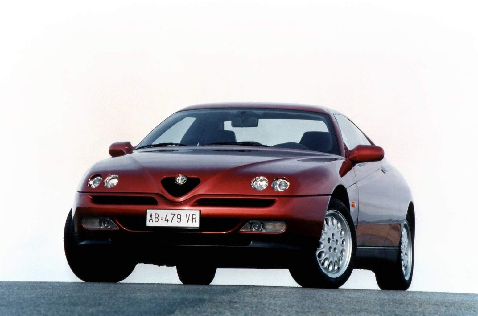 Alfa Romeo GTV 2.0 V6 Turbo (916C) (1995-2001),  ajouté par fox58