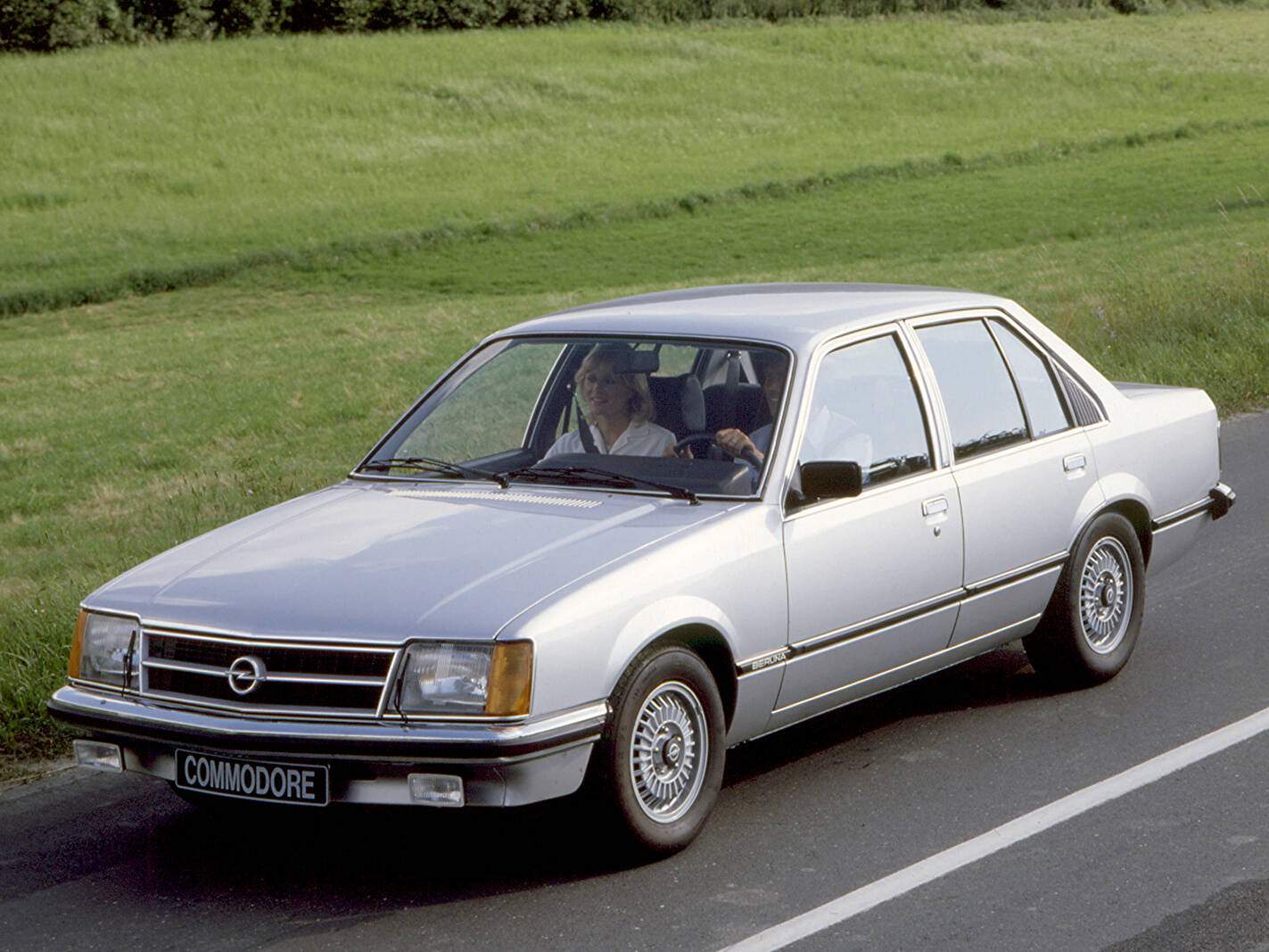 Opel Commodore III 2.5 E (1980-1982),  ajouté par fox58