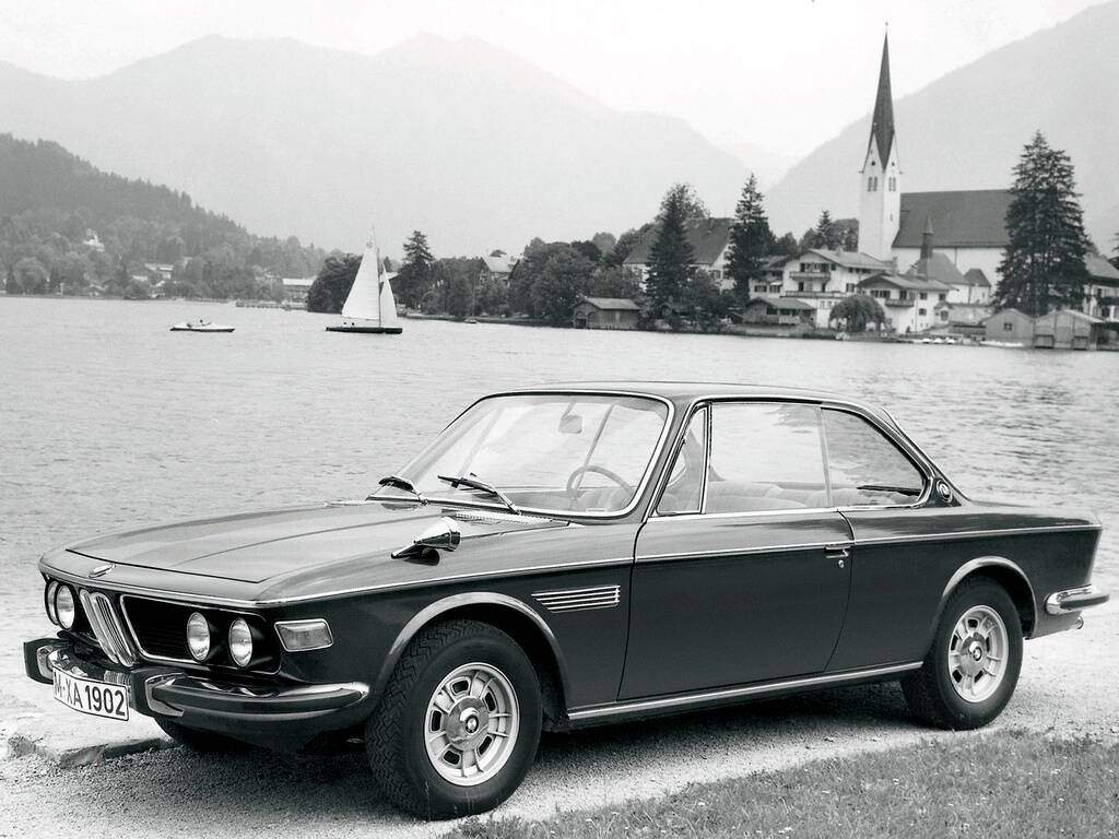 BMW 2800 CS (E9) (1968-1975),  ajouté par fox58