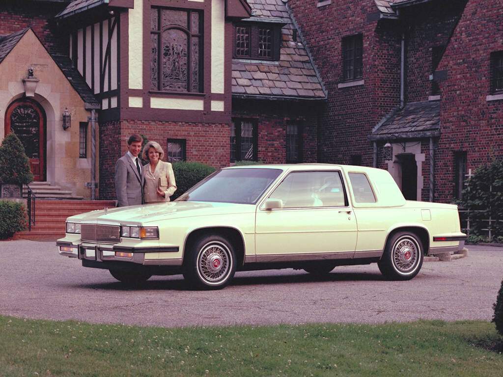 Cadillac Fleetwood Coupé 4.1 V8 (1985),  ajouté par fox58
